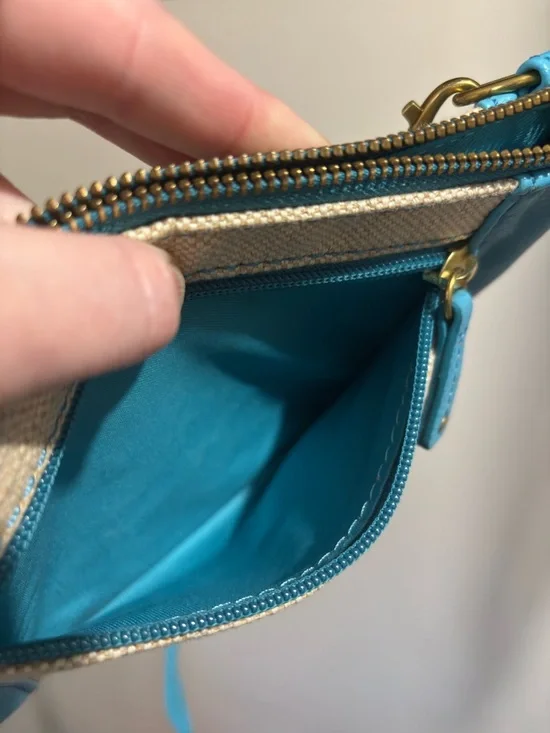 Fossil Blue Leather Cream Canvas Crossbody Shoulder Bag Purse Gold Hardware - Picture 9 of 9